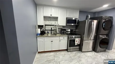 79 22nd Street Paterson NJ 07514