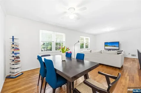 33 Mattocks Place Closter NJ 07624
