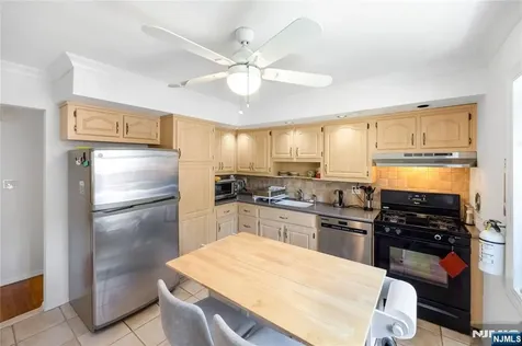 33 Mattocks Place Closter NJ 07624
