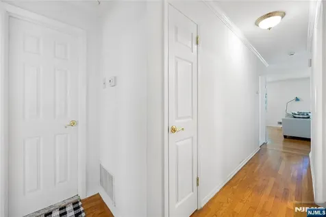 33 Mattocks Place Closter NJ 07624