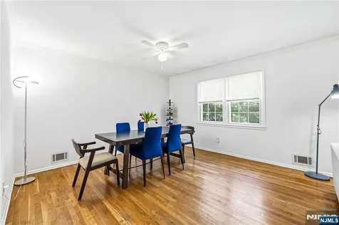 33 Mattocks Place Closter NJ 07624