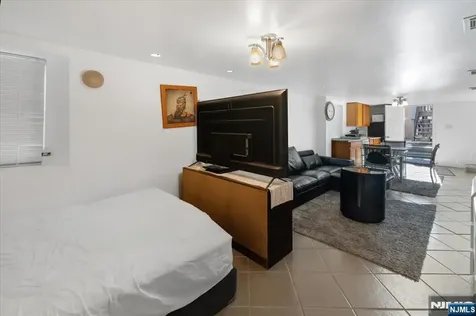 214 Columbus Place Cliffside Park NJ 07010