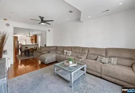 214 Columbus Place Cliffside Park NJ 07010