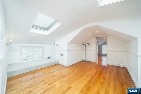 214 Columbus Place Cliffside Park NJ 07010