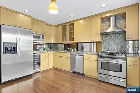 119 Panorama Drive Edgewater NJ 07020