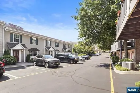 119 Panorama Drive Edgewater NJ 07020