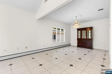 499 Morse Avenue Ridgefield NJ 07657