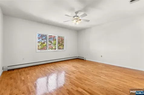 499 Morse Avenue Ridgefield NJ 07657