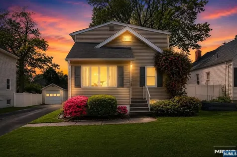 74 8th Avenue Hawthorne NJ 07506