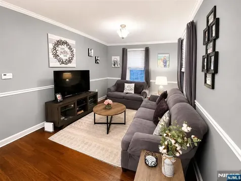 74 8th Avenue Hawthorne NJ 07506