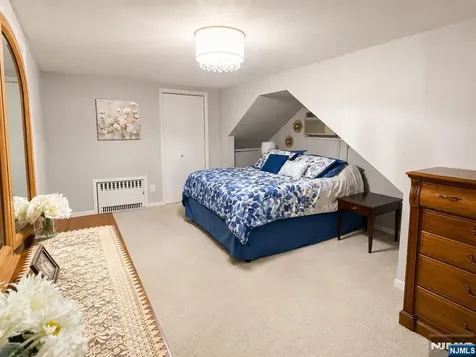 74 8th Avenue Hawthorne NJ 07506