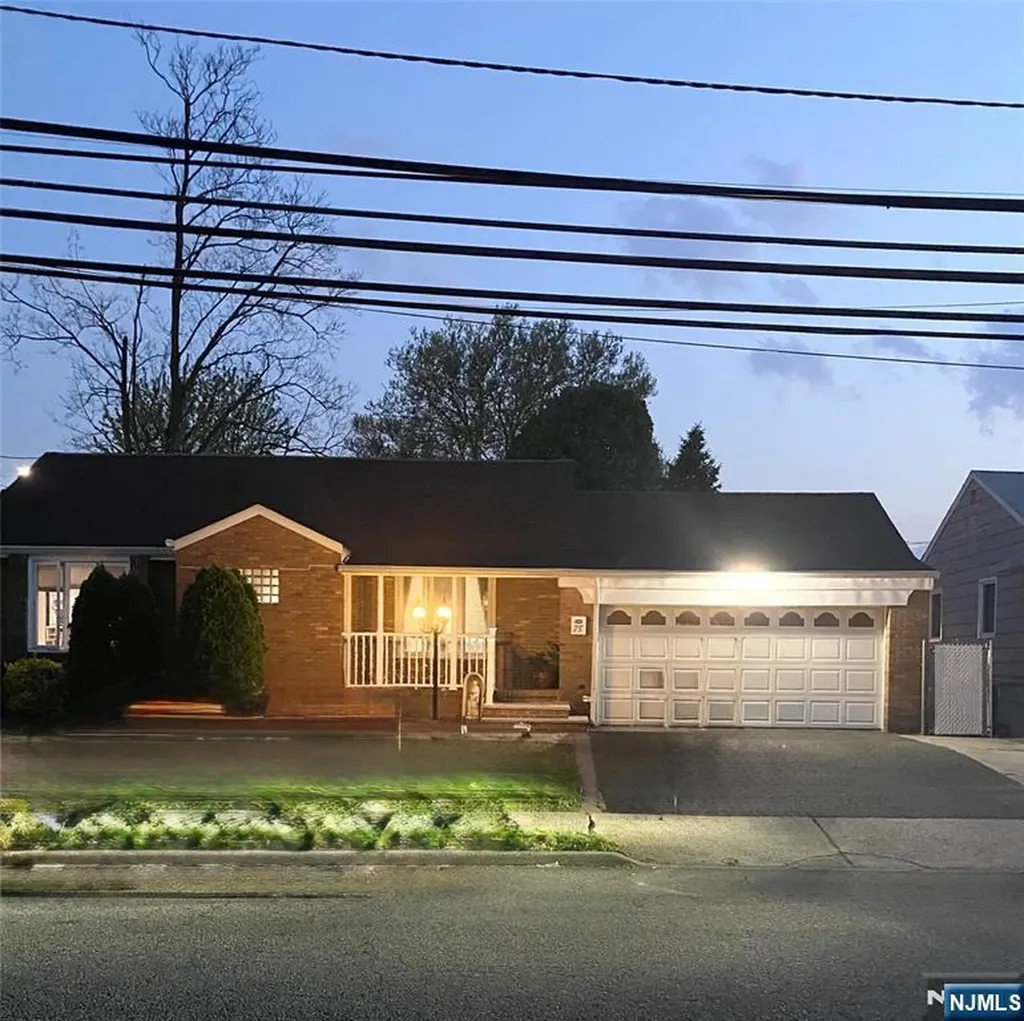 78 Garibaldi Avenue Lodi NJ 07644