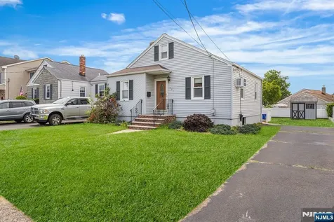 101 Westminster Place Saddle Brook NJ 07663