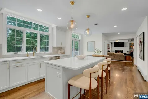 48 Hopper Farm Road Upper Saddle River NJ 07458