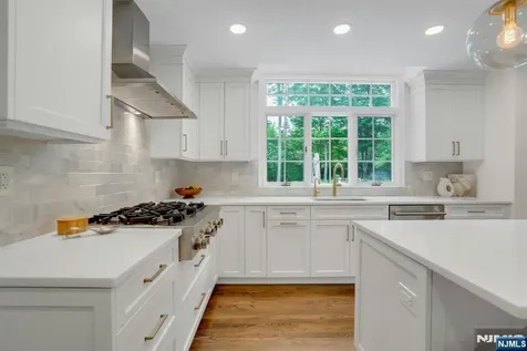 48 Hopper Farm Road Upper Saddle River NJ 07458