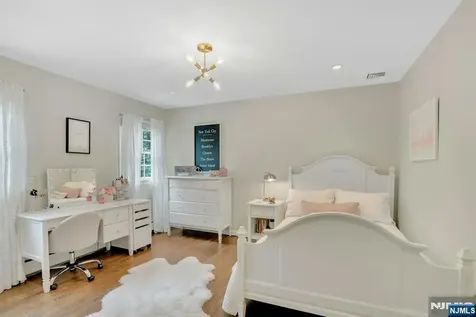 48 Hopper Farm Road Upper Saddle River NJ 07458