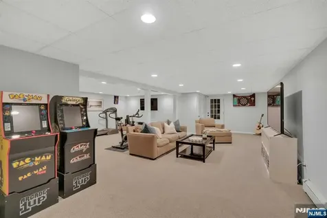 48 Hopper Farm Road Upper Saddle River NJ 07458