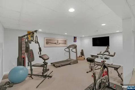 48 Hopper Farm Road Upper Saddle River NJ 07458