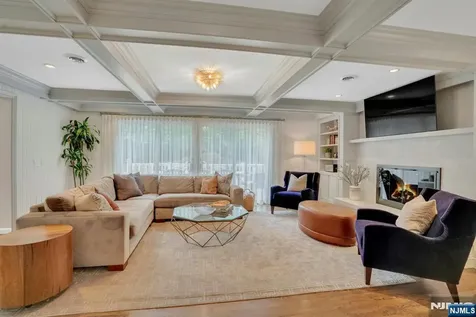 48 Hopper Farm Road Upper Saddle River NJ 07458