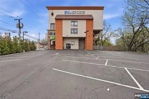517 River Drive Garfield NJ 07026