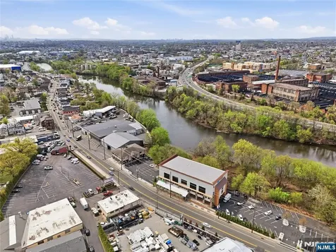 517 River Drive Garfield NJ 07026