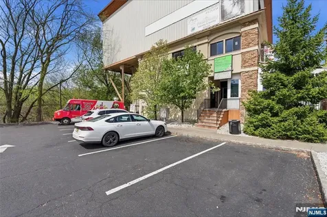 517 River Drive Garfield NJ 07026