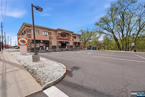 517 River Drive Garfield NJ 07026