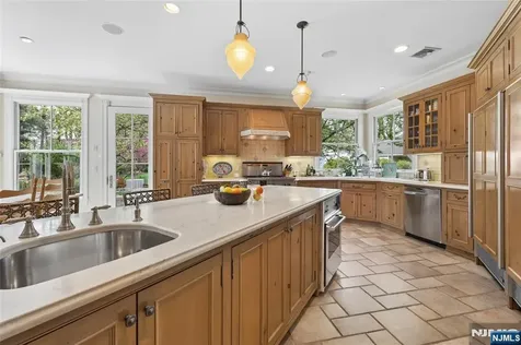 128 Westervelt Avenue Tenafly NJ 07670