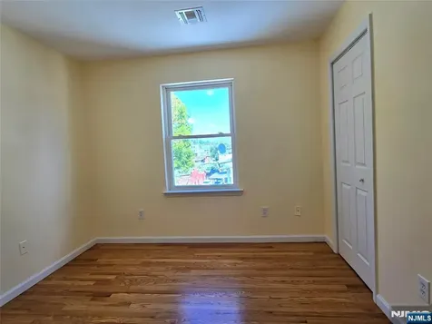 22 Wakeman Avenue Newark NJ 07104
