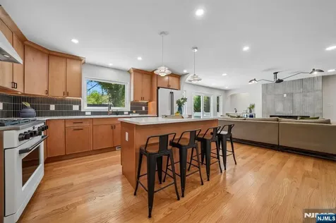 596 White Oak Ridge Road Millburn NJ 07078