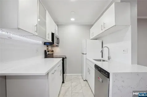 56 68th Street Guttenberg NJ 07093