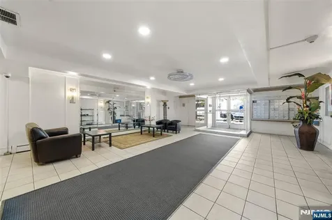 333 Grand Avenue Palisades Park NJ 07650