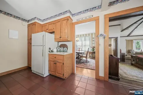 82 Kensington Avenue Norwood NJ 07648
