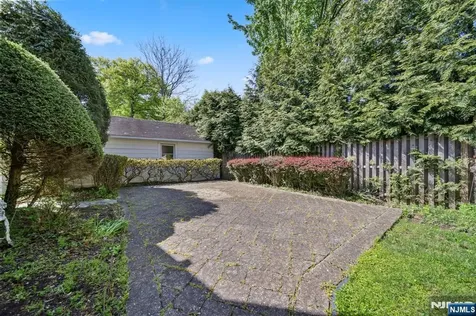 82 Kensington Avenue Norwood NJ 07648