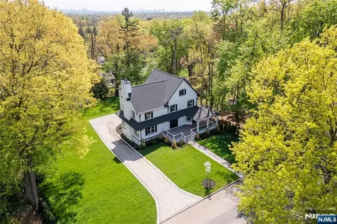 517 Park Street Montclair NJ 07043