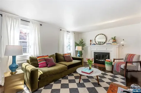 582 Highland Avenue Montclair NJ 07043