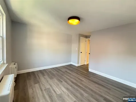 20 Clark Court Rutherford NJ 07070