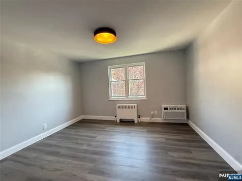 20 Clark Court Rutherford NJ 07070