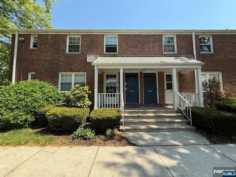 20 Clark Court Rutherford NJ 07070