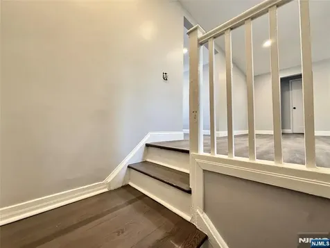 20 Clark Court Rutherford NJ 07070