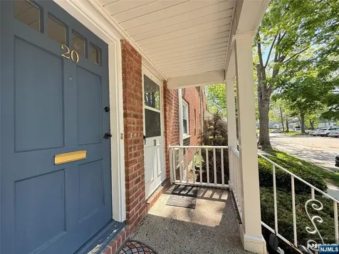 20 Clark Court Rutherford NJ 07070