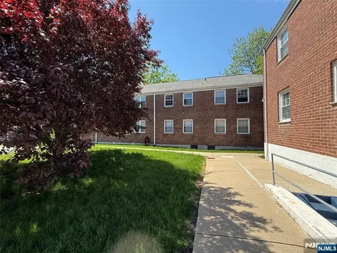 20 Clark Court Rutherford NJ 07070