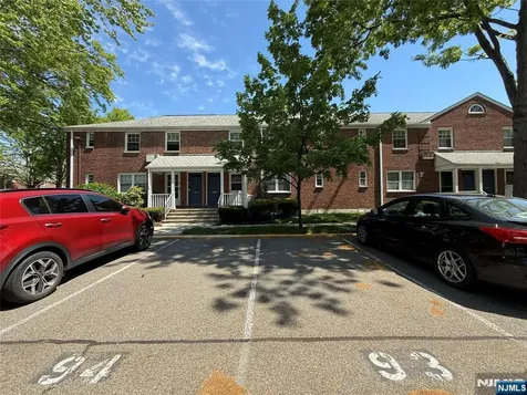 20 Clark Court Rutherford NJ 07070