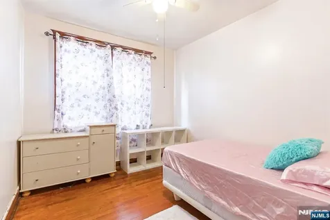 73-75 Knickerbocker Avenue Paterson NJ 07503