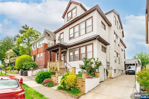 73-75 Knickerbocker Avenue Paterson NJ 07503