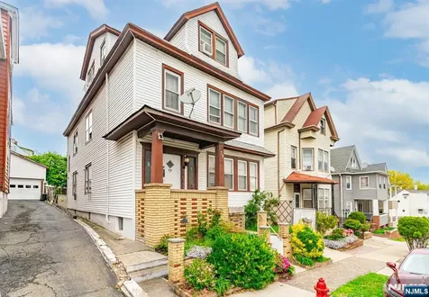 73-75 Knickerbocker Avenue Paterson NJ 07503