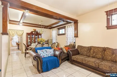 73-75 Knickerbocker Avenue Paterson NJ 07503
