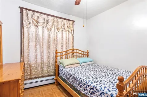 73-75 Knickerbocker Avenue Paterson NJ 07503