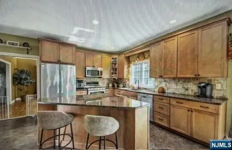 332 Lake Wallkill Road Sussex NJ 07461