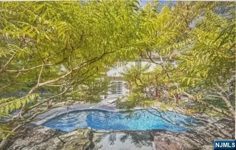 332 Lake Wallkill Road Sussex NJ 07461